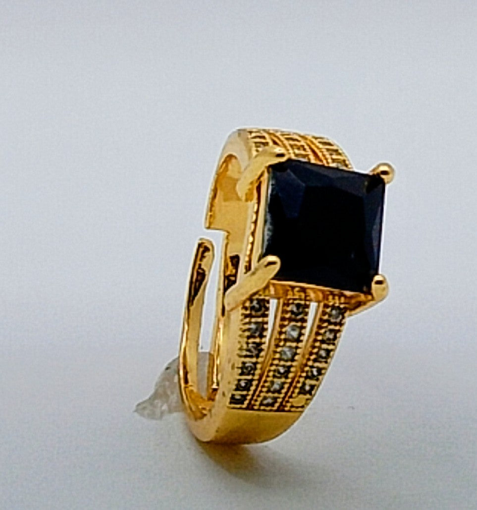 Midnight Majesty Gold Ring (Luxury Edition)